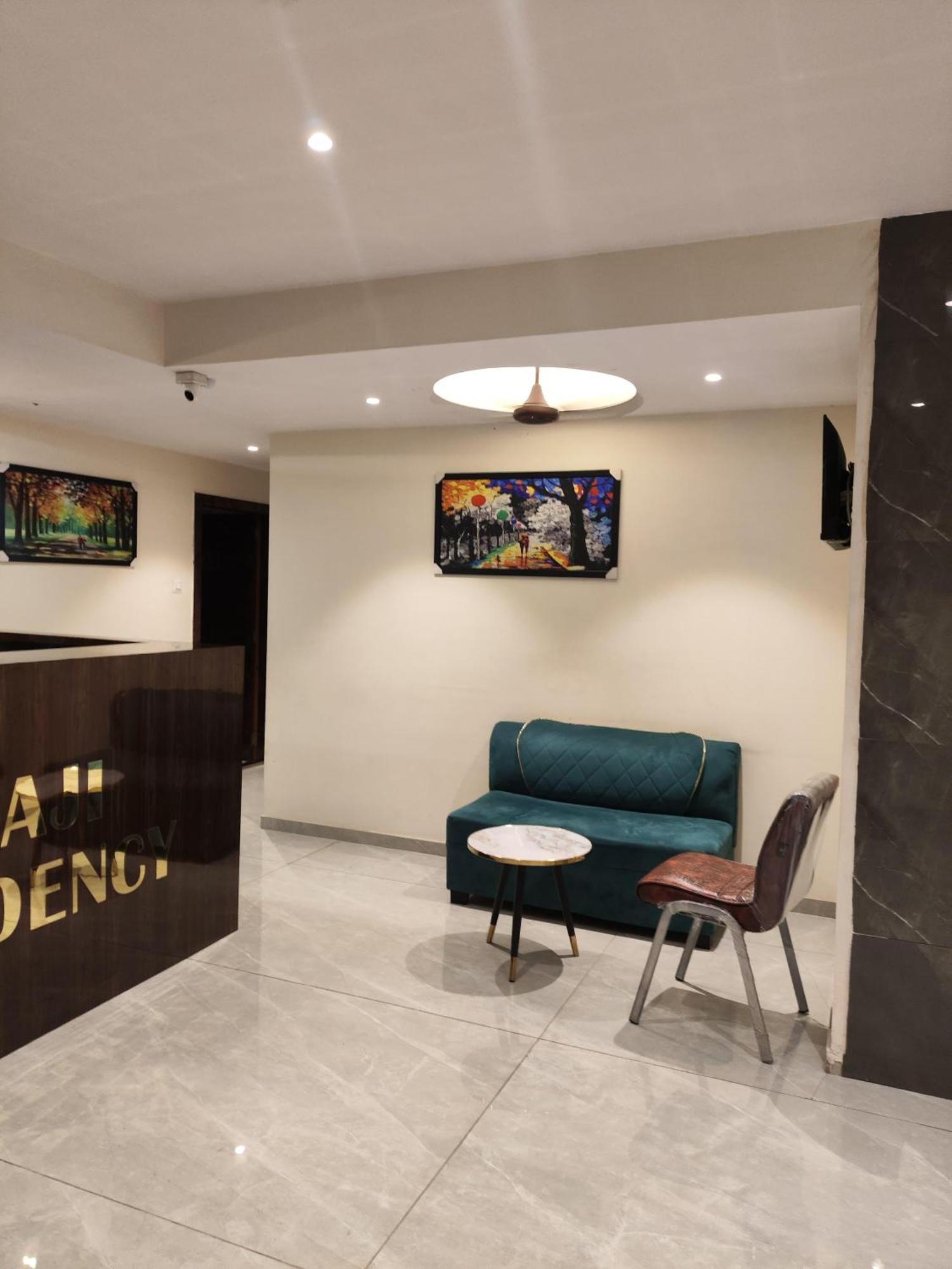 New Balaji Residency By Glitz Hotels Ulhasnagar Экстерьер фото